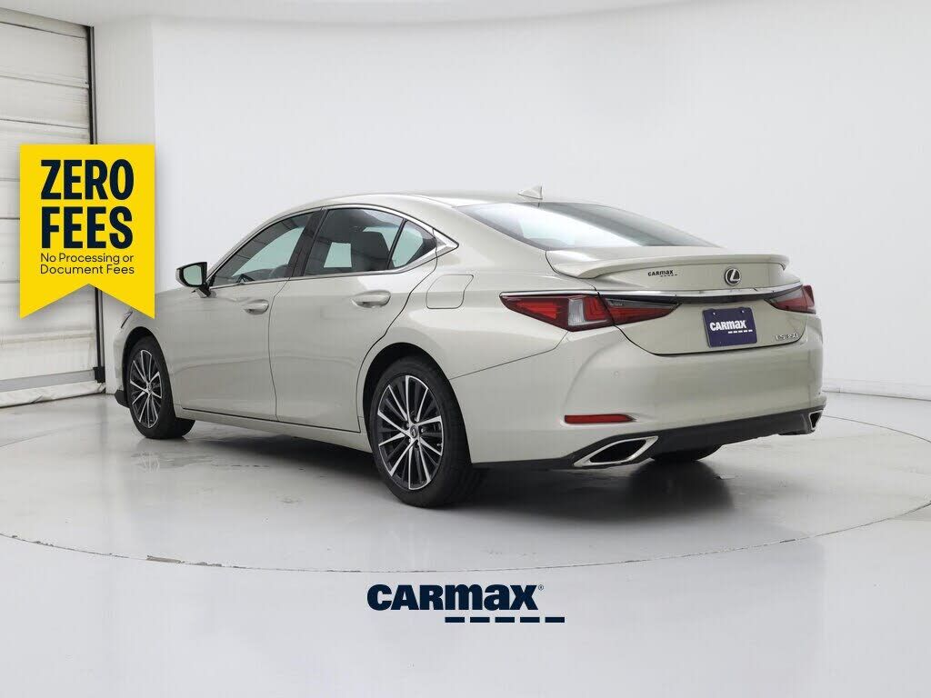 2024 Lexus ES