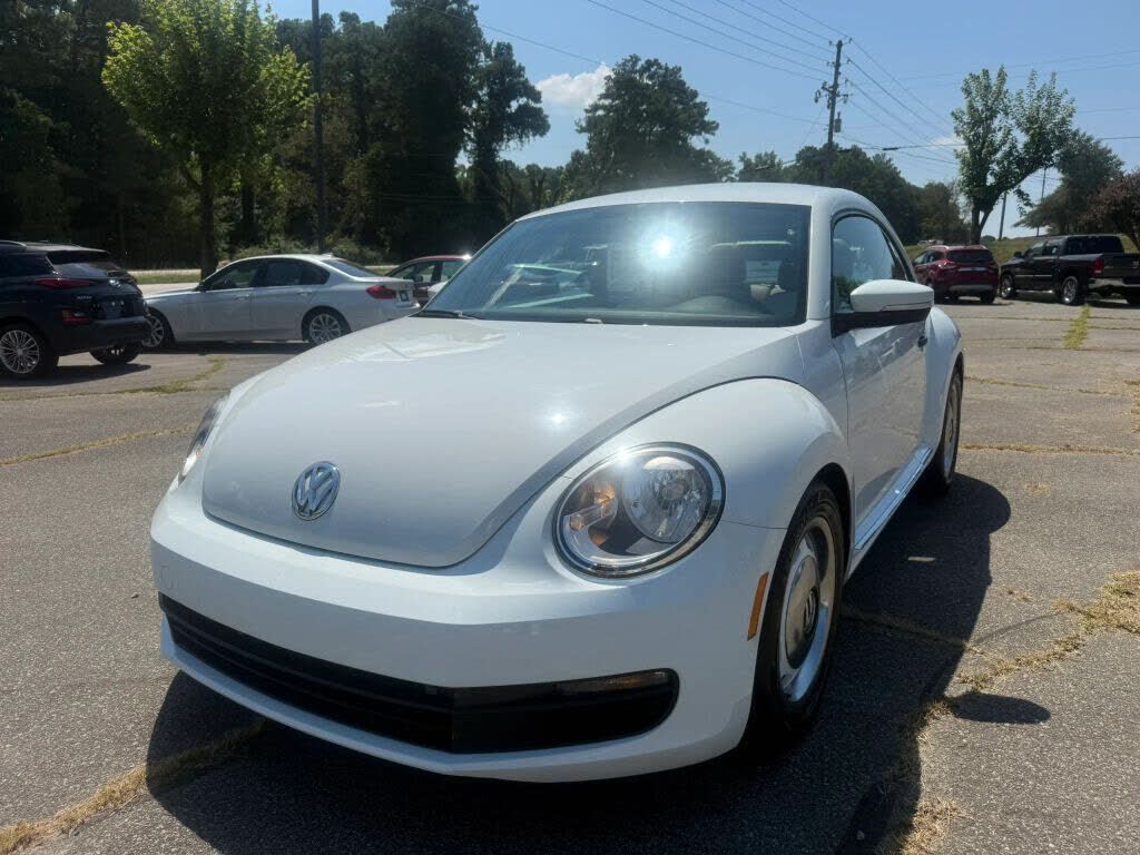 2015 VOLKSWAGEN Beetle