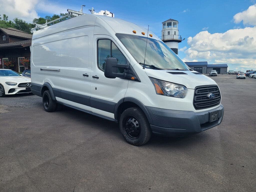 2018 FORD Transit