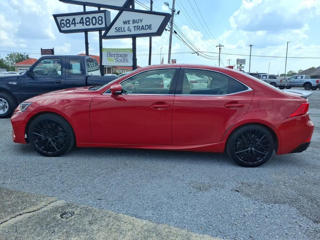 2017 Lexus IS