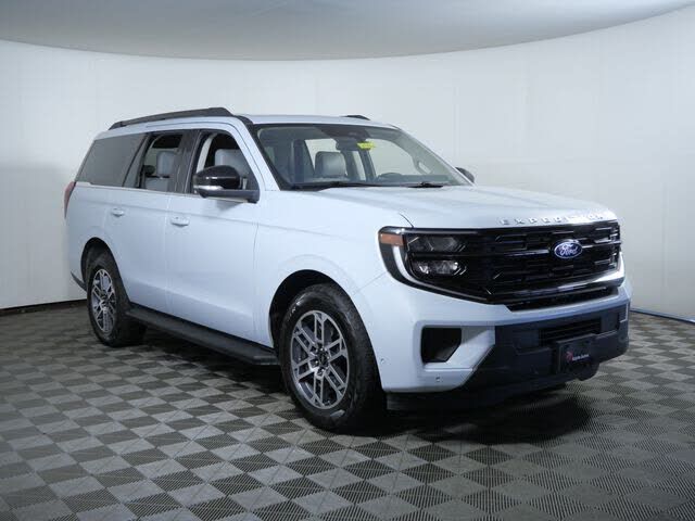 2025 FORD Expedition