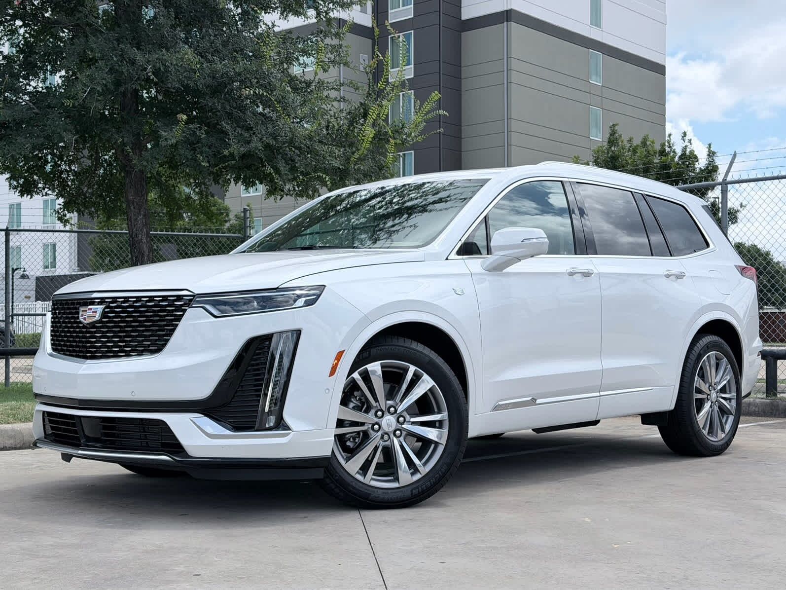 2024 CADILLAC XT6