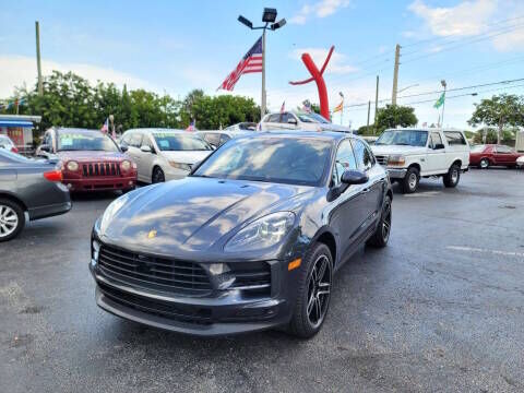 2021 PORSCHE Macan