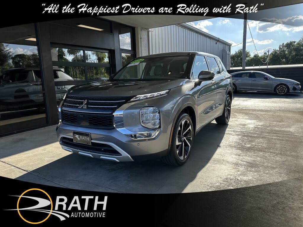 2024 MITSUBISHI Outlander