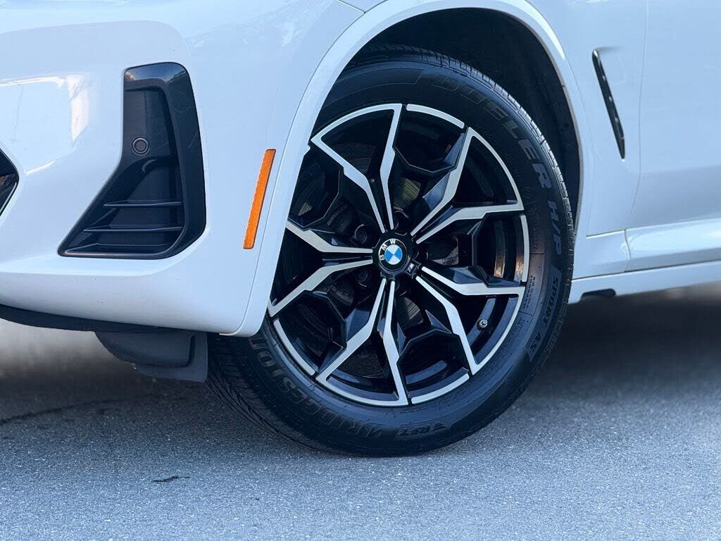 2023 BMW X4
