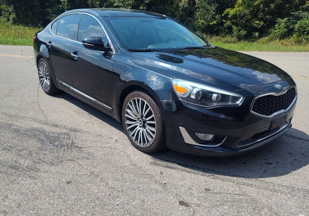 2015 KIA Cadenza