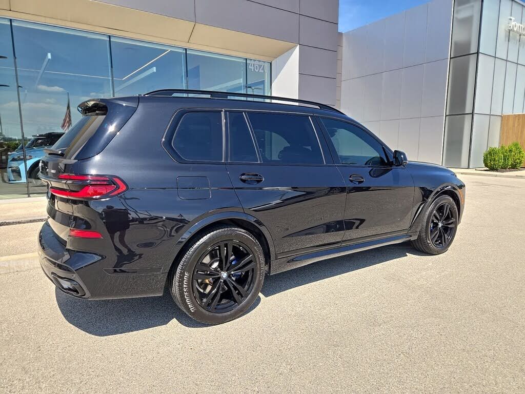 2024 BMW X7
