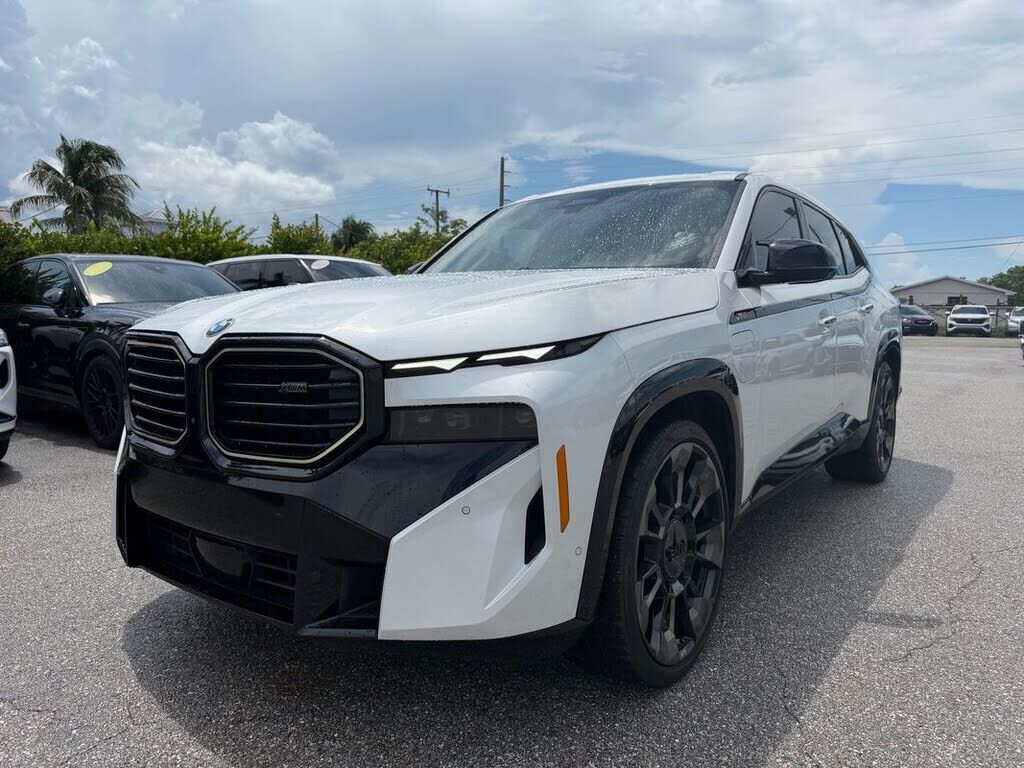 2024 BMW XM