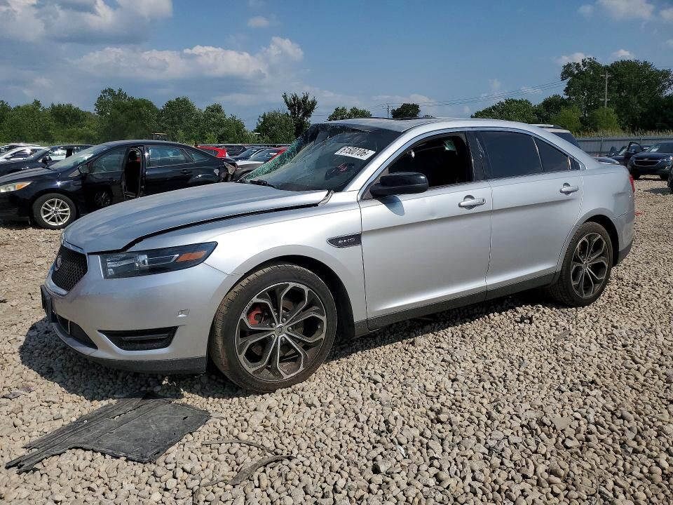 2013 FORD Taurus