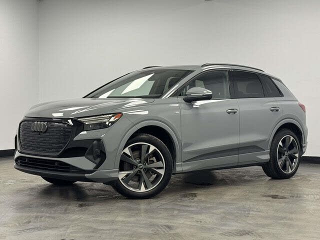 2024 AUDI Q4