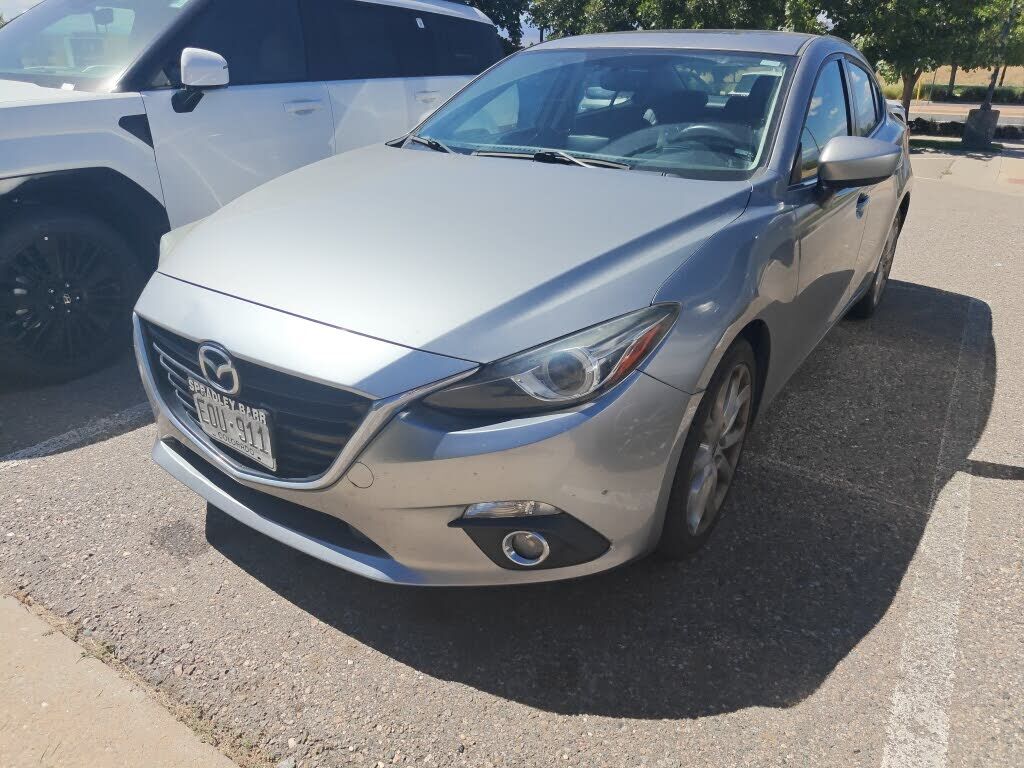 2016 MAZDA Mazda3
