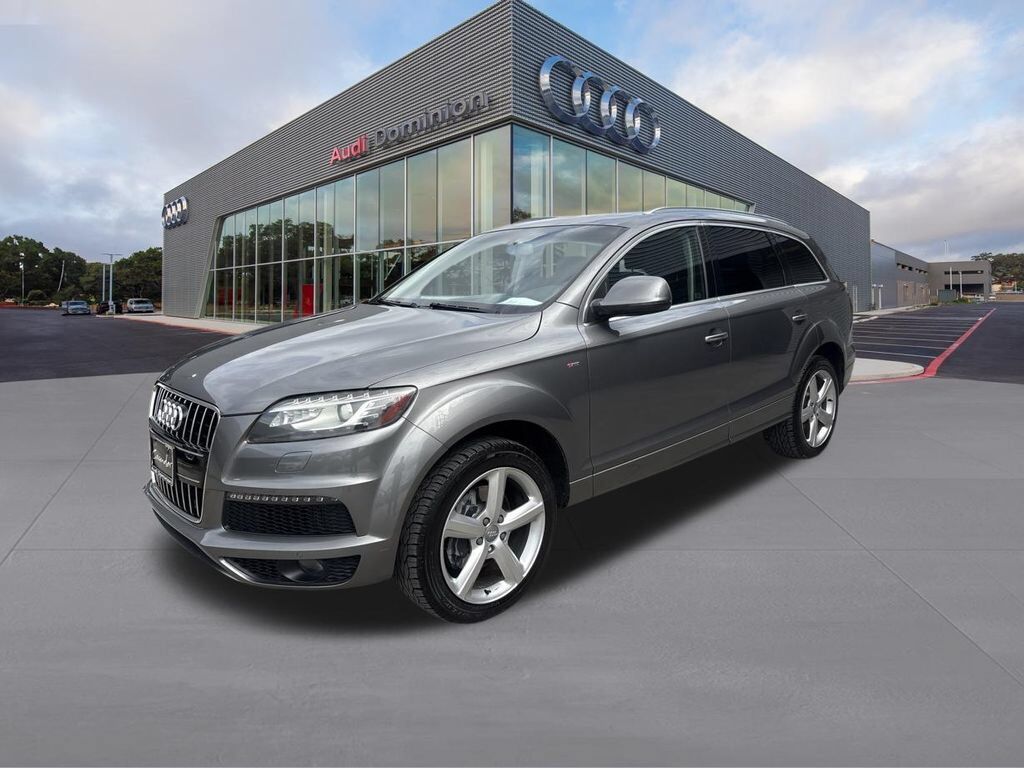 2010 AUDI Q7