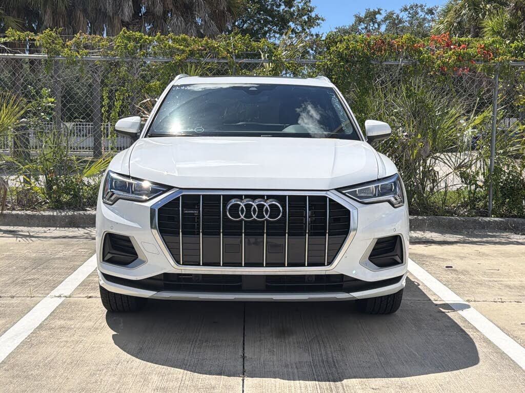 2023 Audi Q3