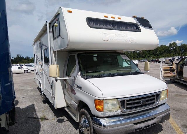 2006 FORD E-450