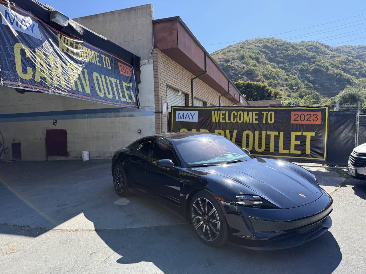 2021 PORSCHE Taycan