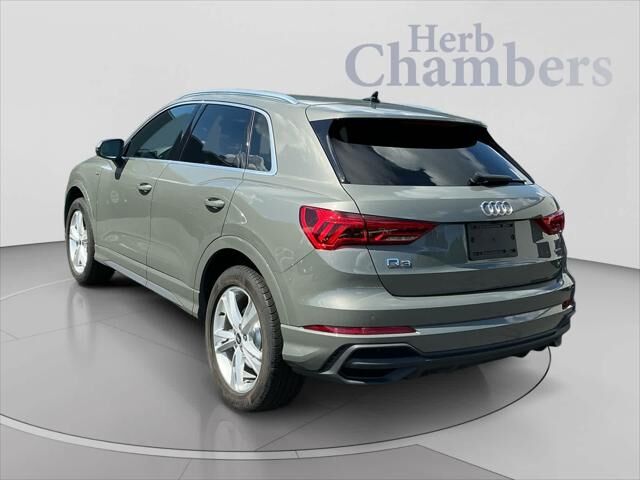 2023 Audi Q3