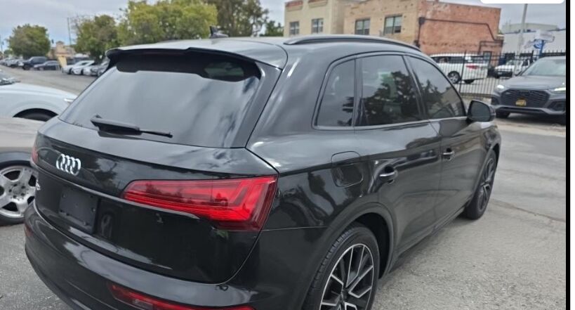 2023 Audi SQ5