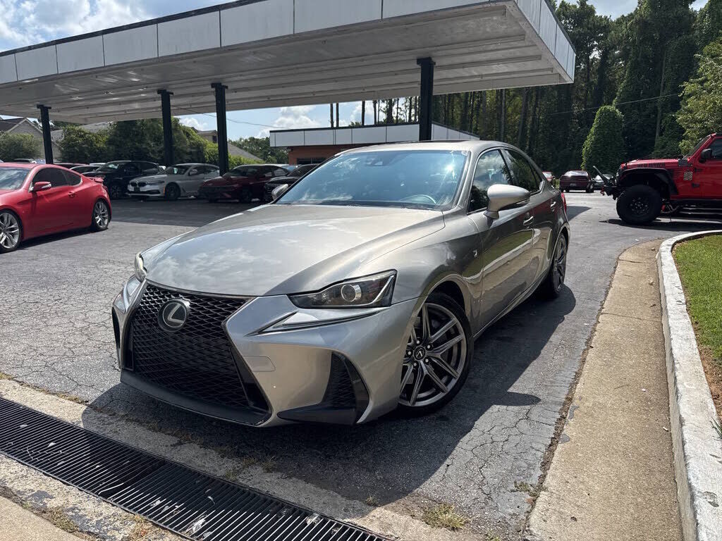 2017 LEXUS IS