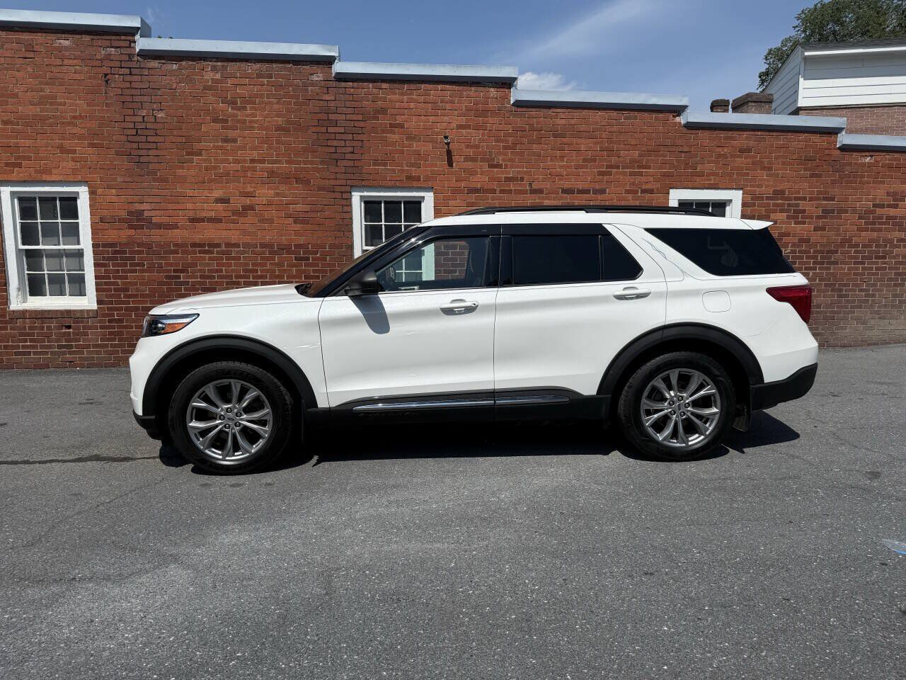 2020 FORD Explorer