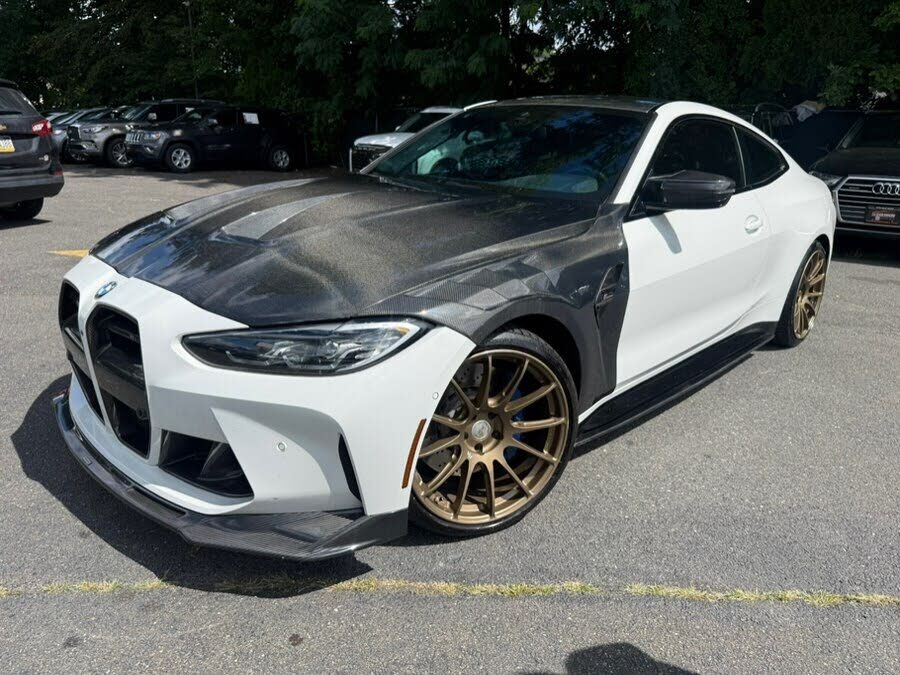 2022 BMW M4