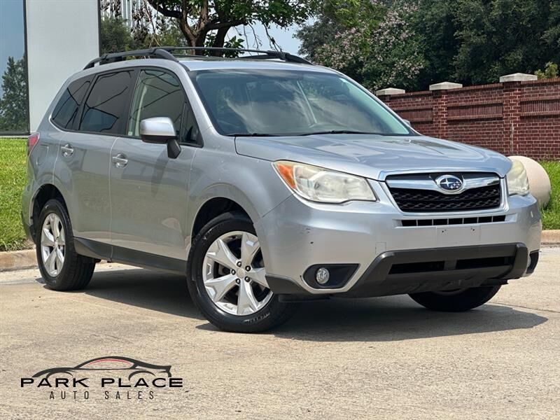 2014 SUBARU Forester