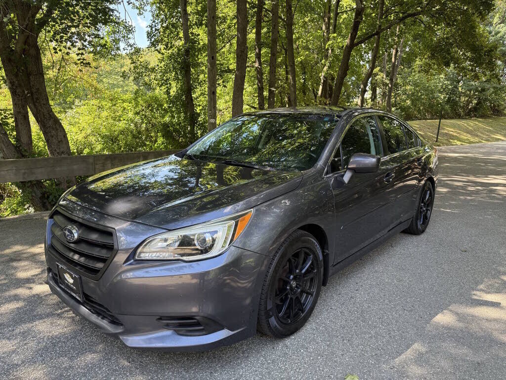 2016 SUBARU Legacy