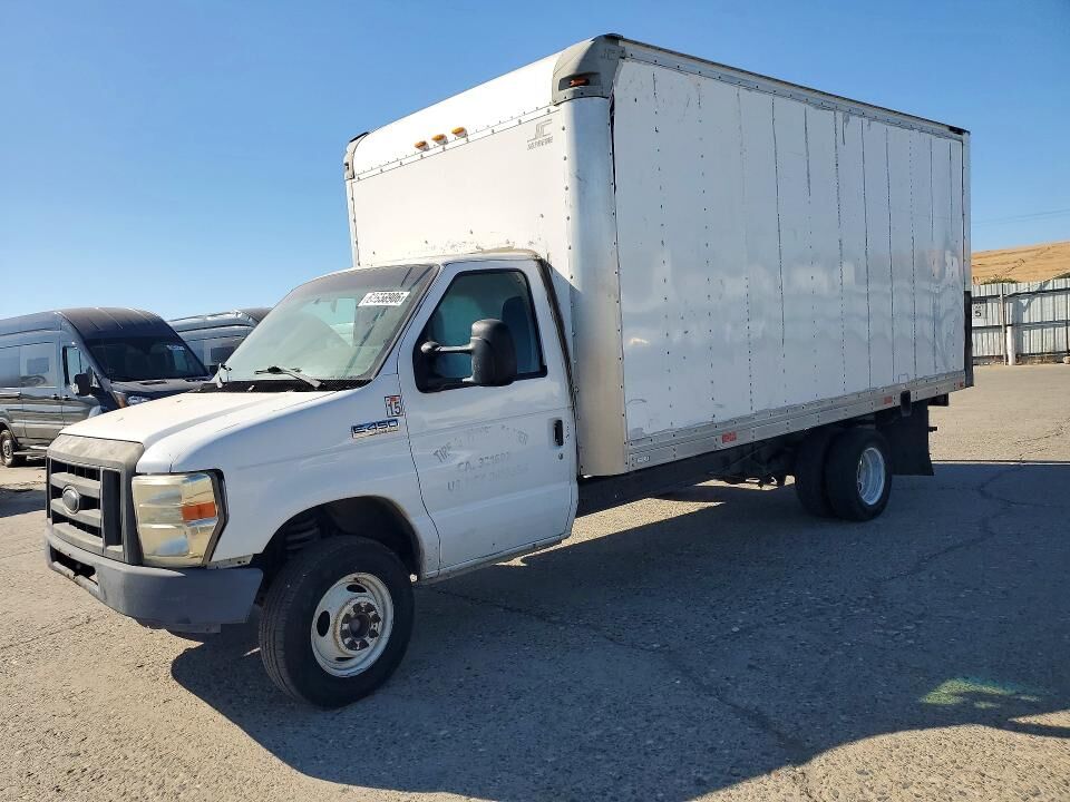 2016 FORD E-450