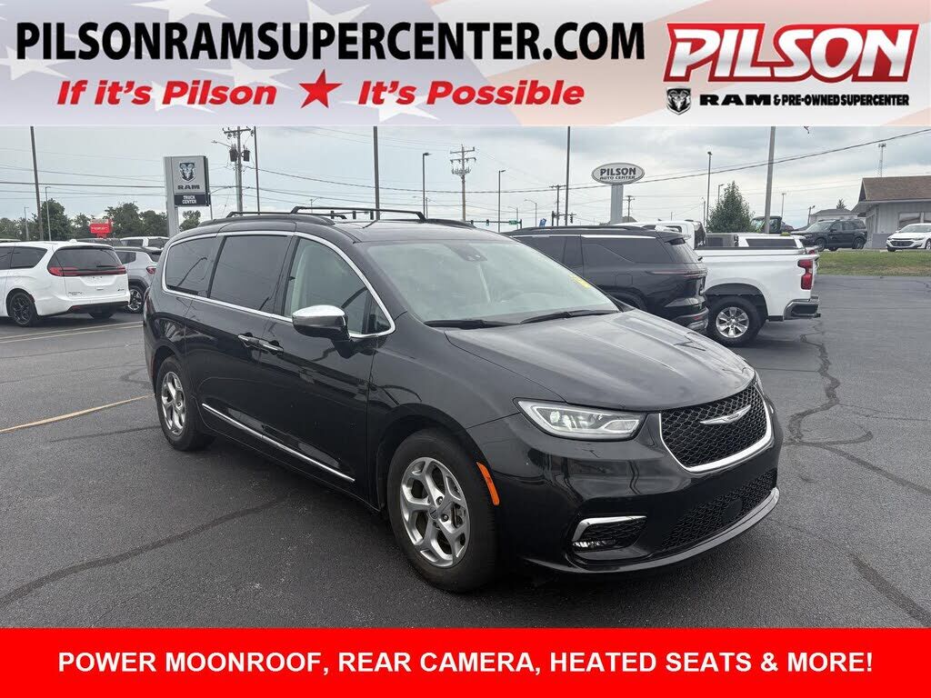 2023 CHRYSLER Pacifica