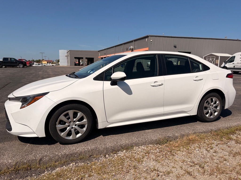 2025 TOYOTA Corolla