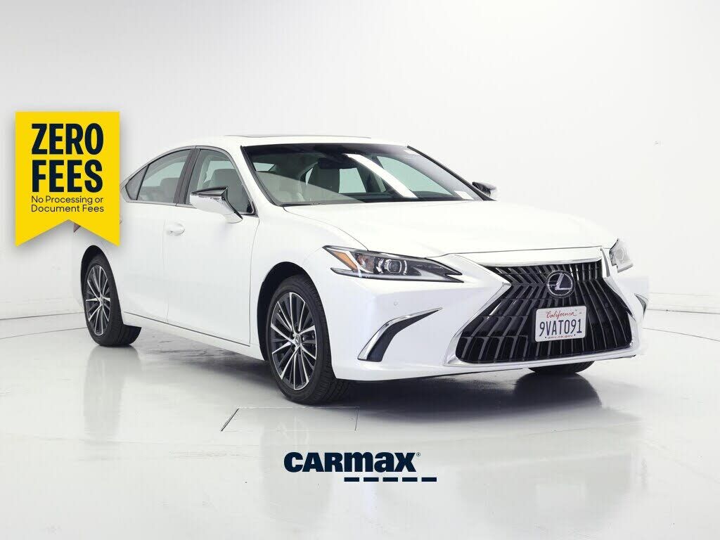 2025 LEXUS ES