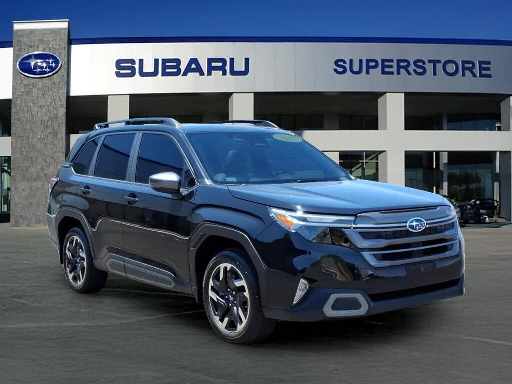 2025 SUBARU Forester