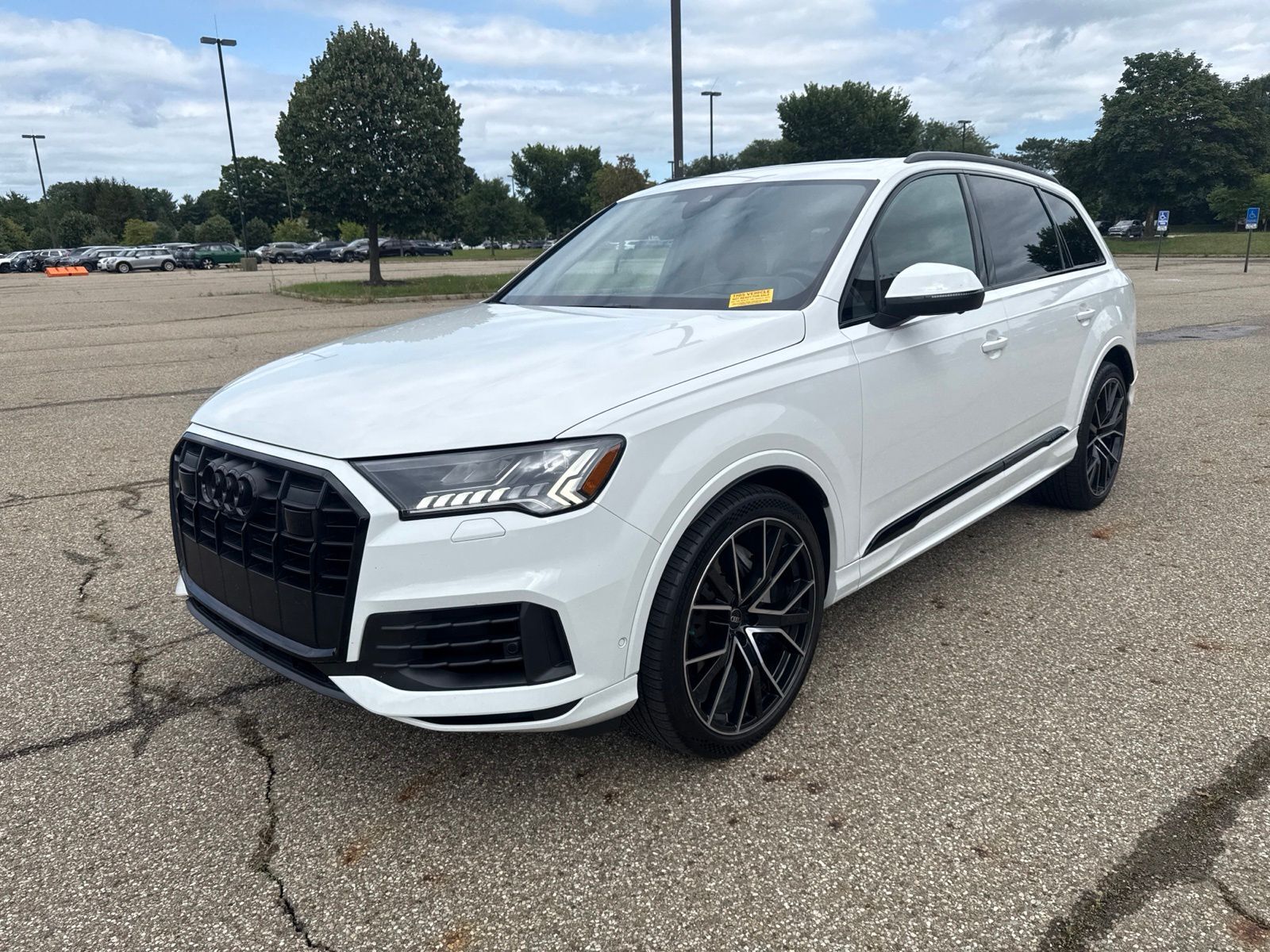 2023 AUDI Q7