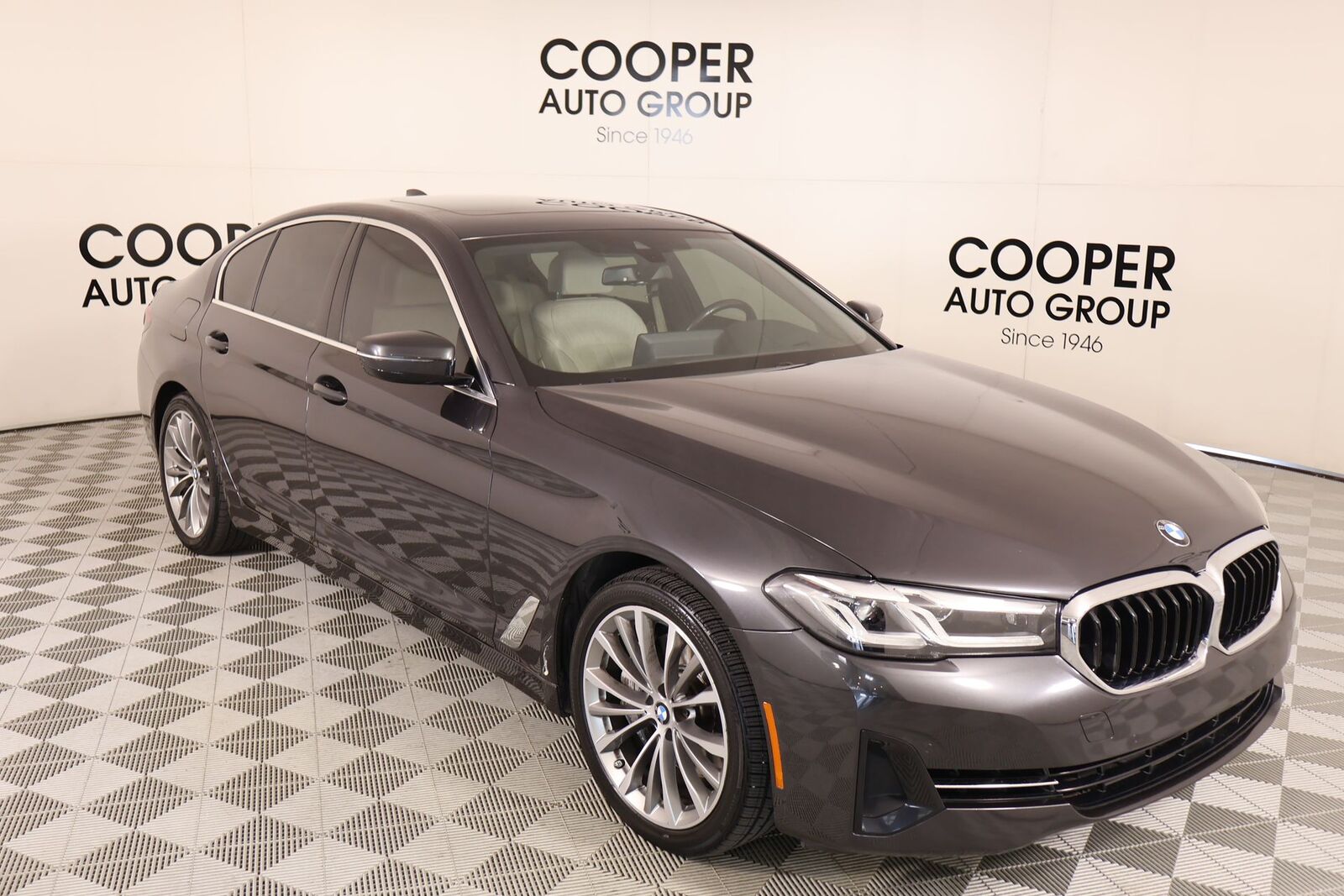 2022 BMW 5 Series