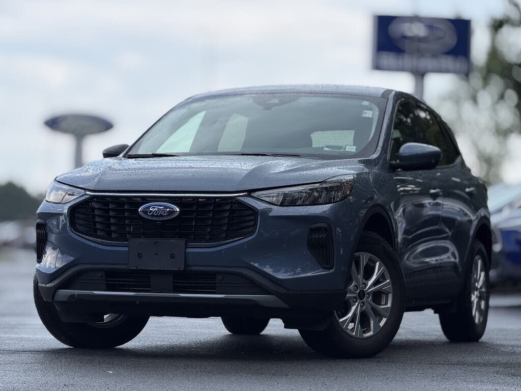 2024 FORD Escape