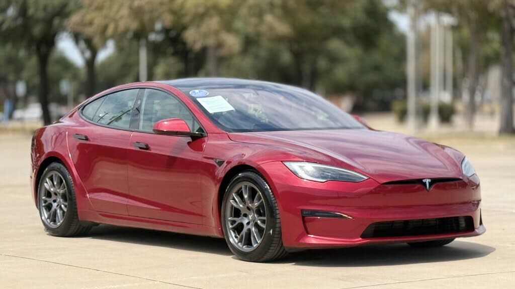 2023 TESLA Model S