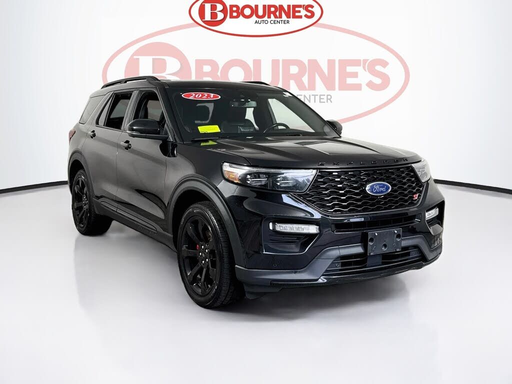 2023 FORD Explorer