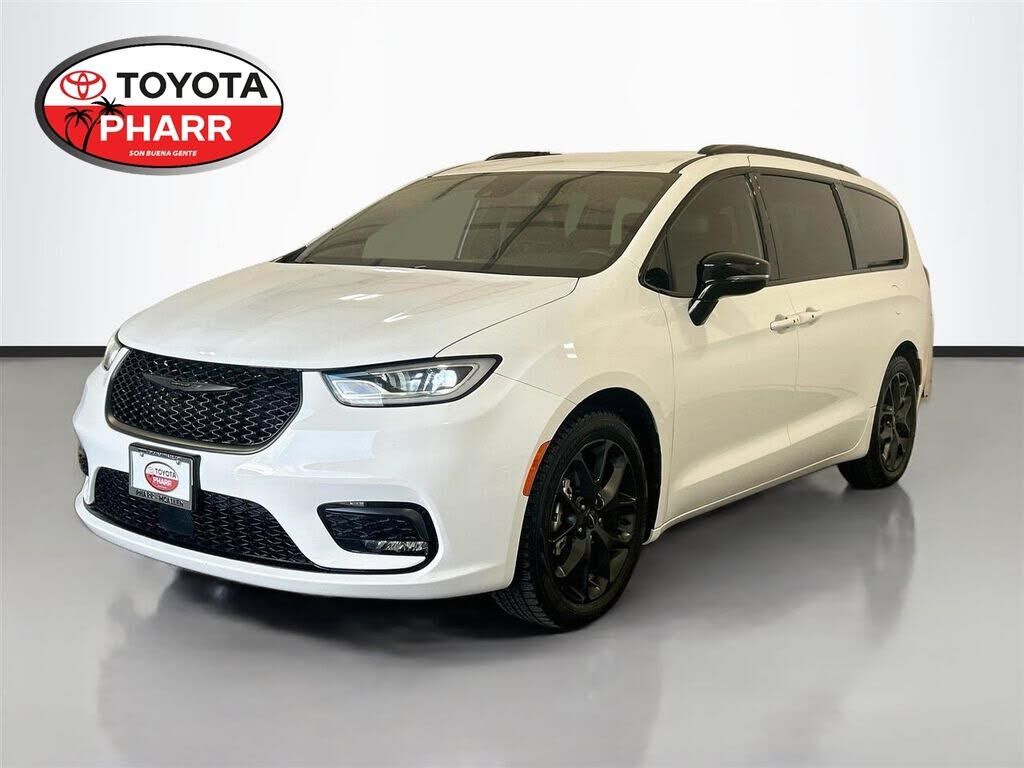 2024 CHRYSLER Pacifica