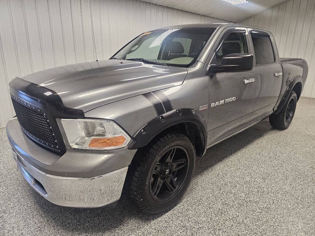 2012 DODGE Ram