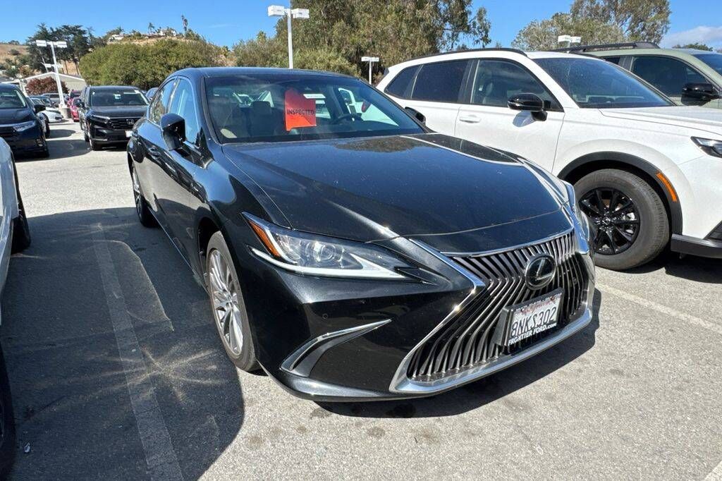 2020 Lexus ES