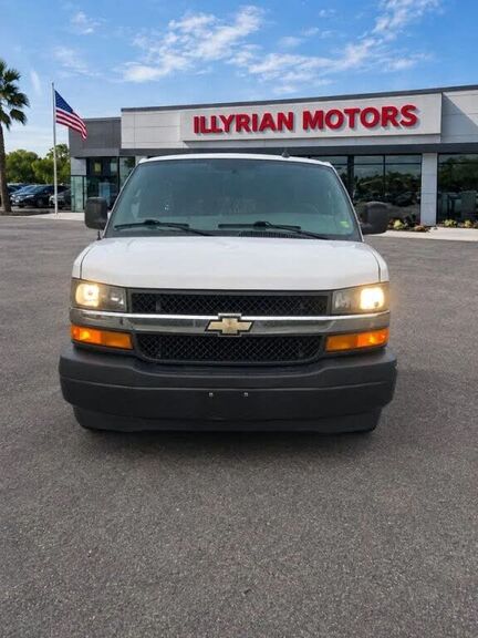 2020 CHEVROLET Express
