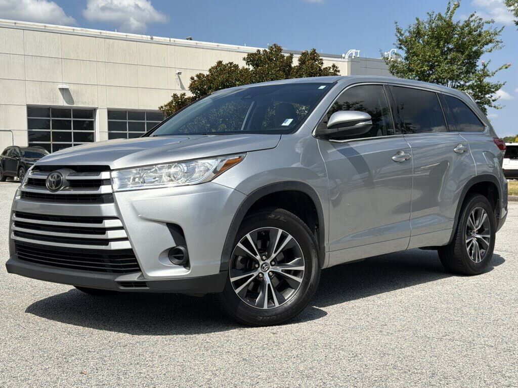 2018 TOYOTA Highlander