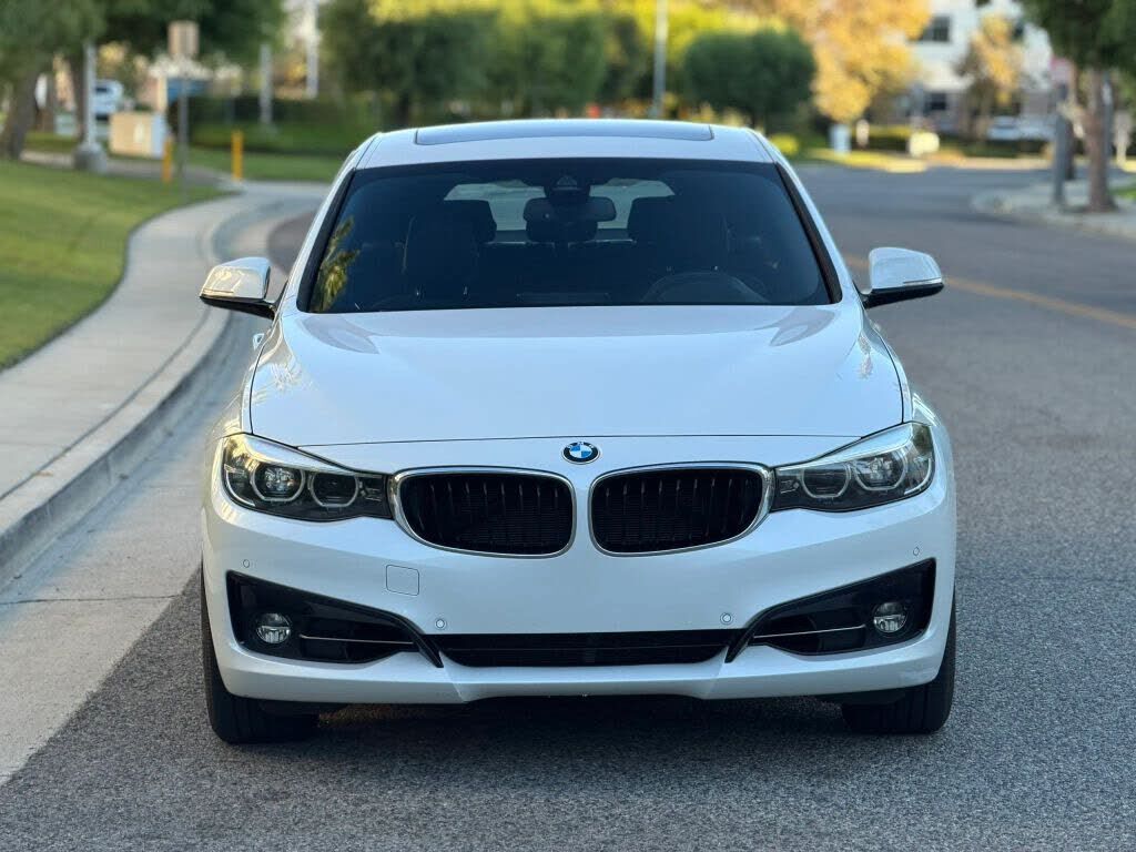 2018 BMW 330i