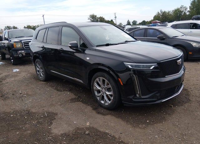 2020 CADILLAC XT6
