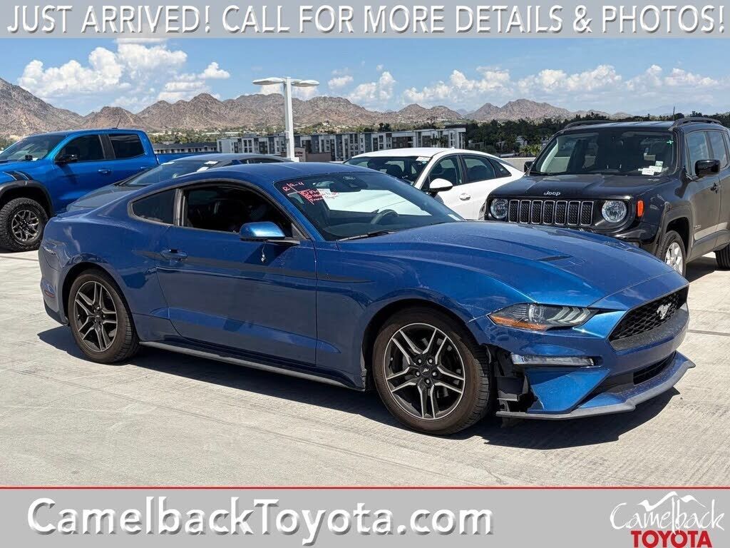 2022 FORD Mustang