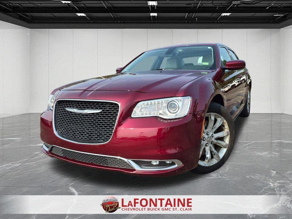 2016 CHRYSLER 300