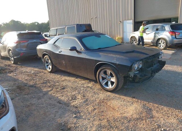 2017 DODGE Challenger