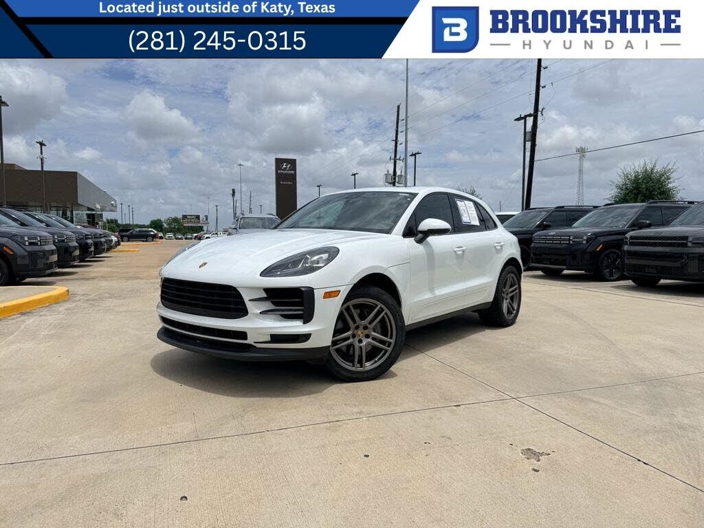 2019 PORSCHE Macan