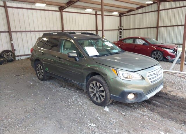 2015 SUBARU Outback