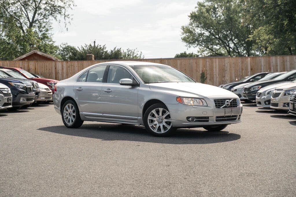 2010 VOLVO S80