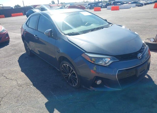 2015 TOYOTA Corolla